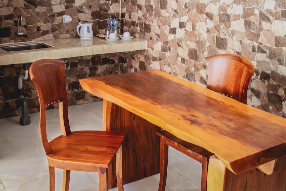Sri Abi Ratu Villas Sukawati  Ngoại thất bức ảnh