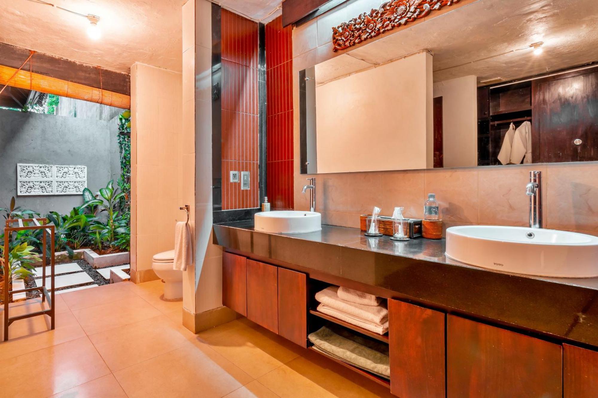 Sri Abi Ratu Villas Sukawati  Ngoại thất bức ảnh